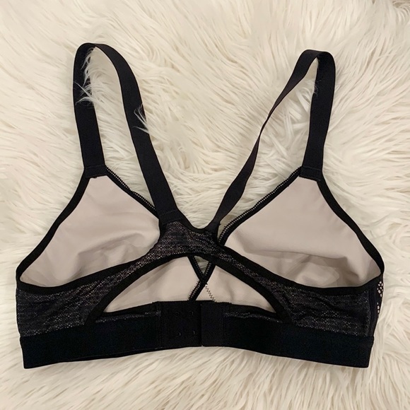 Lululemon Awaken to Lace Black Bra - Picture 5 of 15
